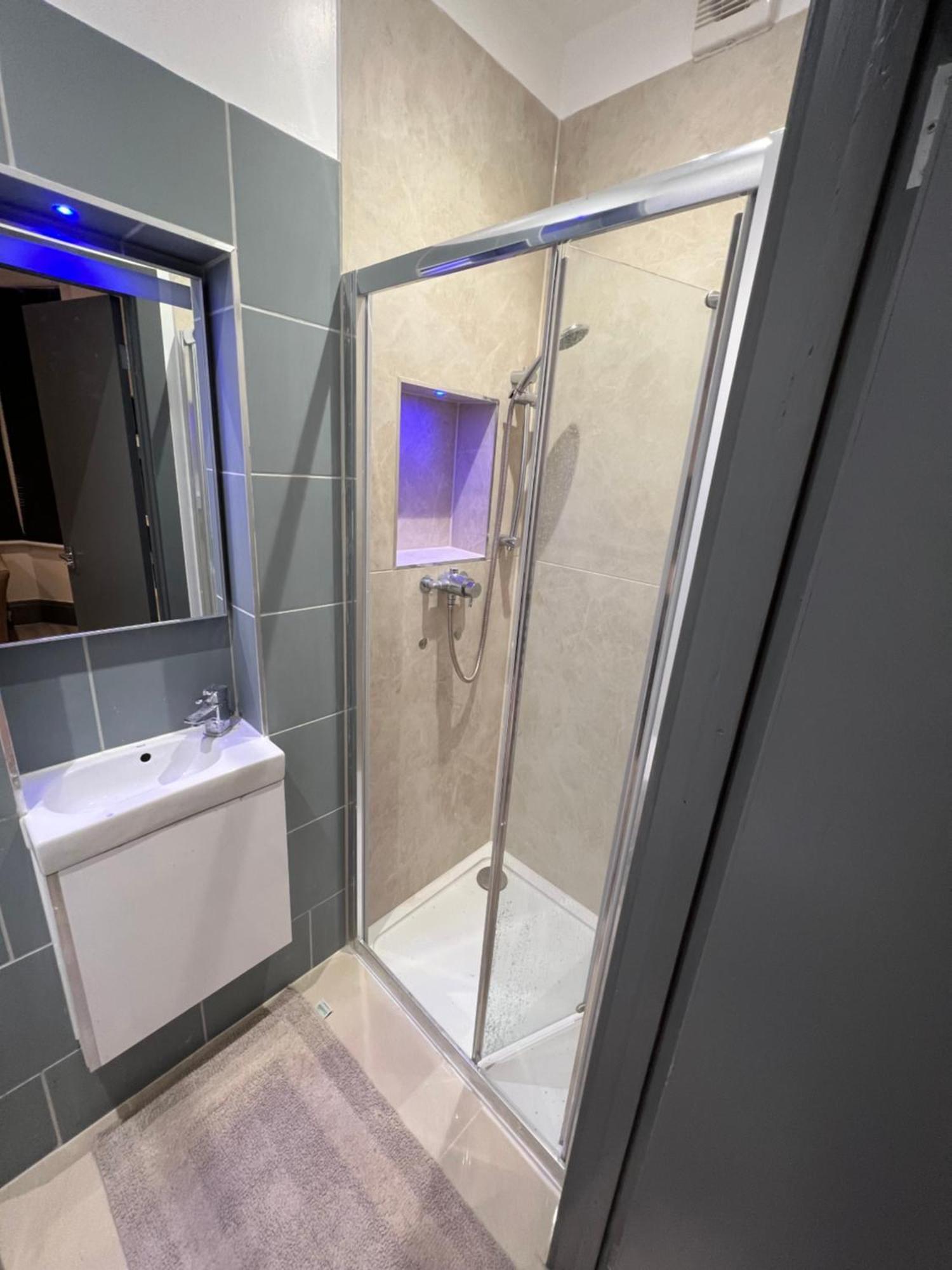 Urbanness Stays - Rooms With Stylish Comfort In The Heart Of Croydon Exterior photo